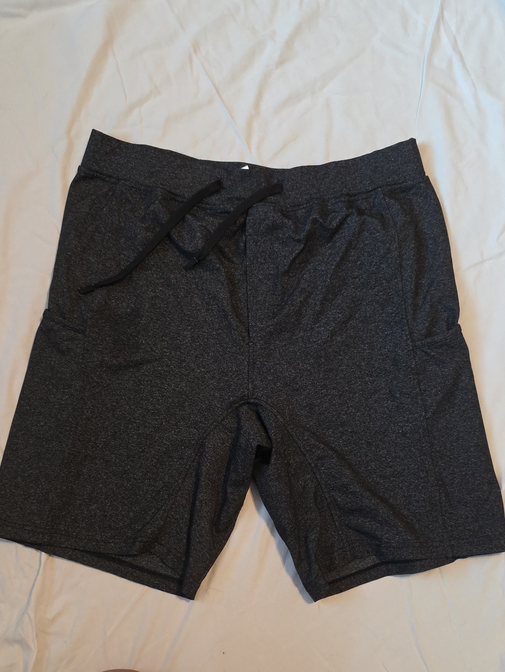 P'tula Men's Charcoal Heather Athletic Drawstring Shorts